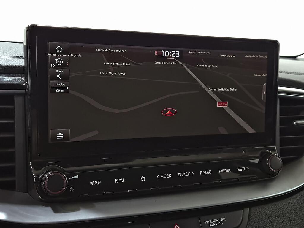 Kia XCeed 1.4 T-GDi Emotion 103kW (140CV) 22