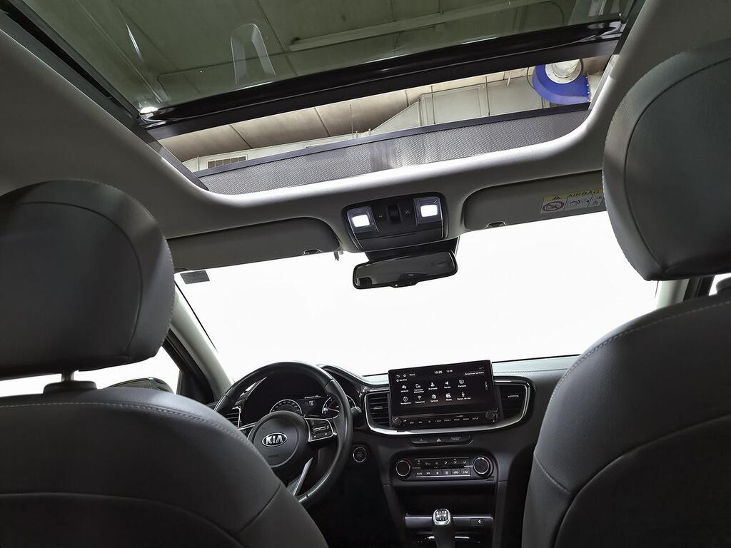 Kia XCeed 1.4 T-GDi Emotion 103kW (140CV) 32