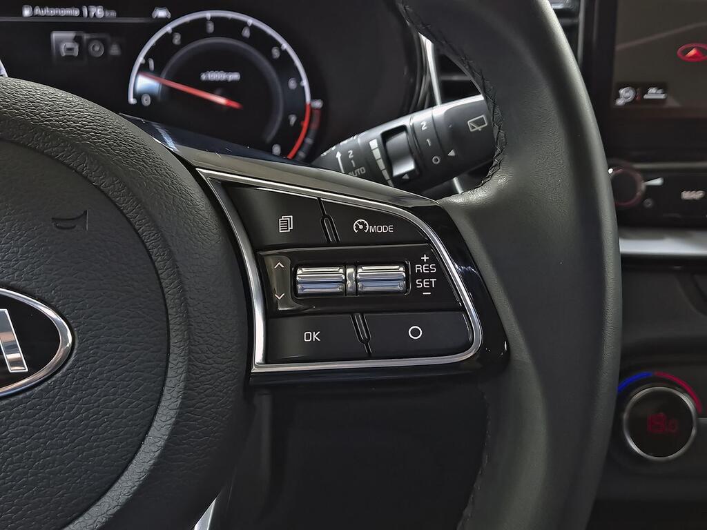 Kia XCeed 1.4 T-GDi Emotion 103kW (140CV) 17