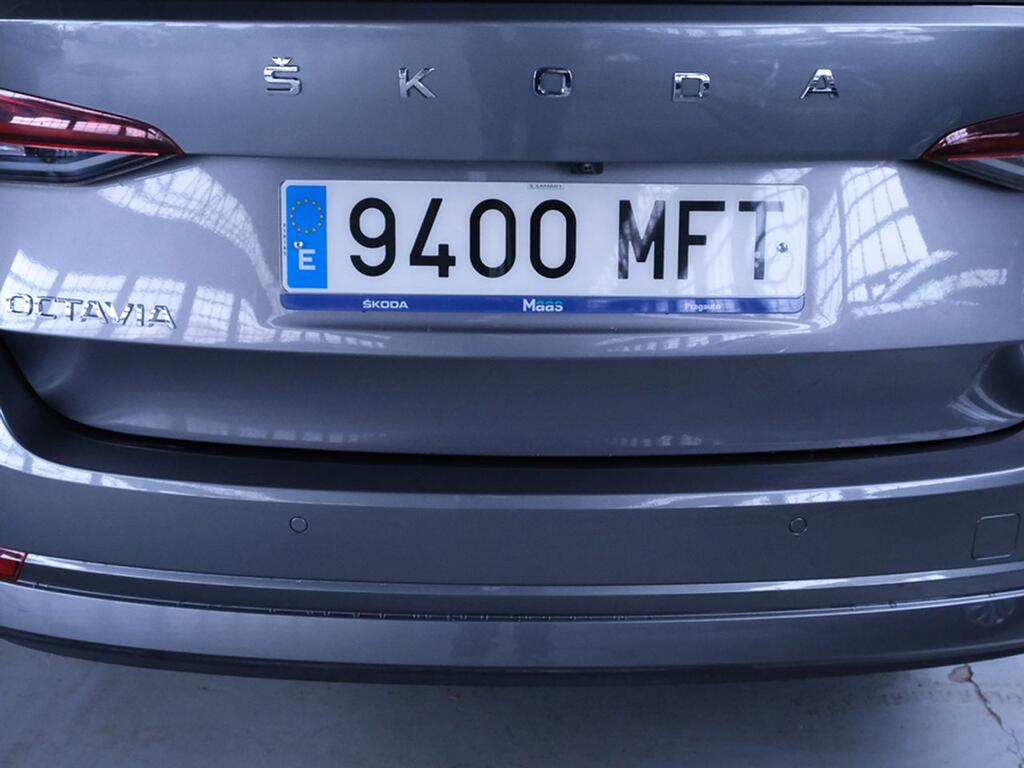 Skoda Octavia Combi 2.0 TDI 110kW(150CV) Man Ambition 17