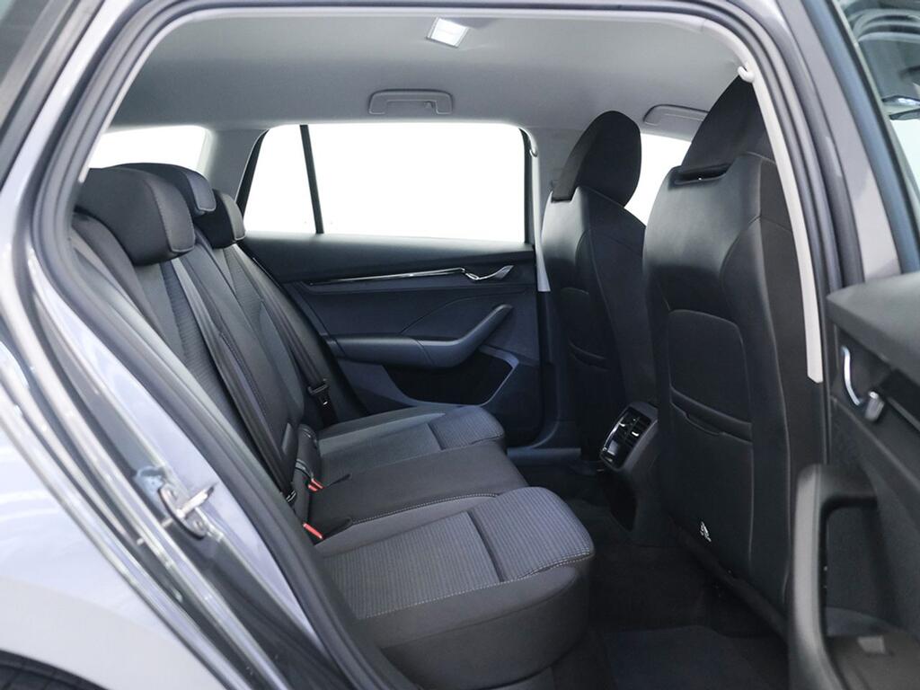 Skoda Octavia Combi 2.0 TDI 110kW(150CV) Man Ambition 6