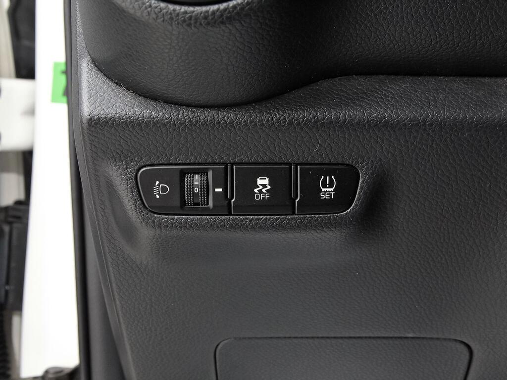 Kia Picanto 1.0 CVVT 49kW (67CV) Concept 14