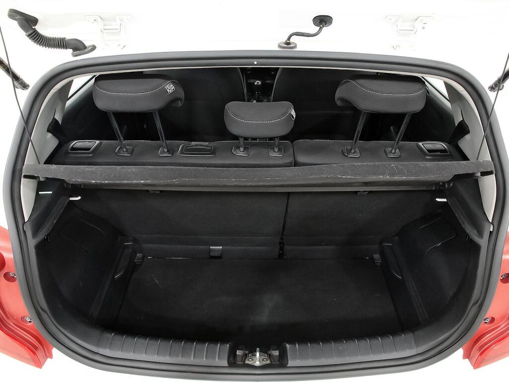 Kia Picanto 1.0 CVVT 49kW (67CV) Concept 10