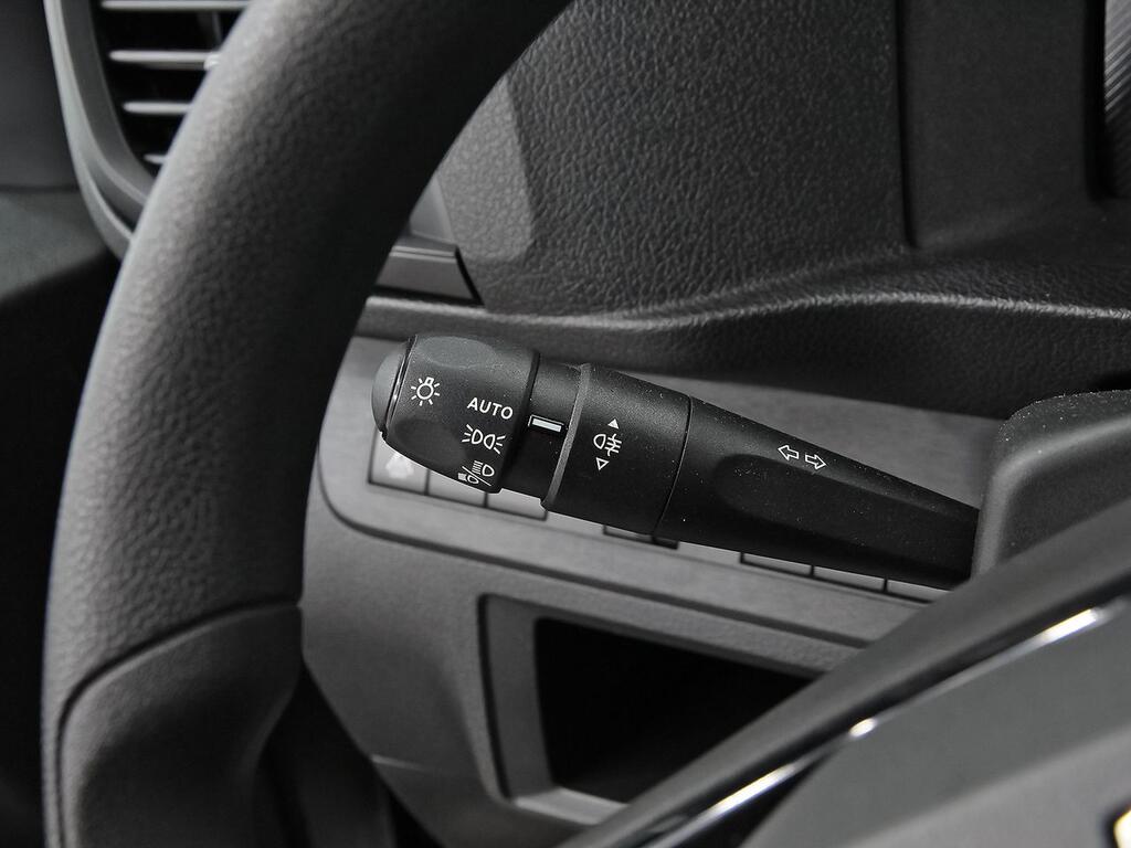 Peugeot Expert FG 1.5 BLUEHDI 120 STANDARD 4P 17