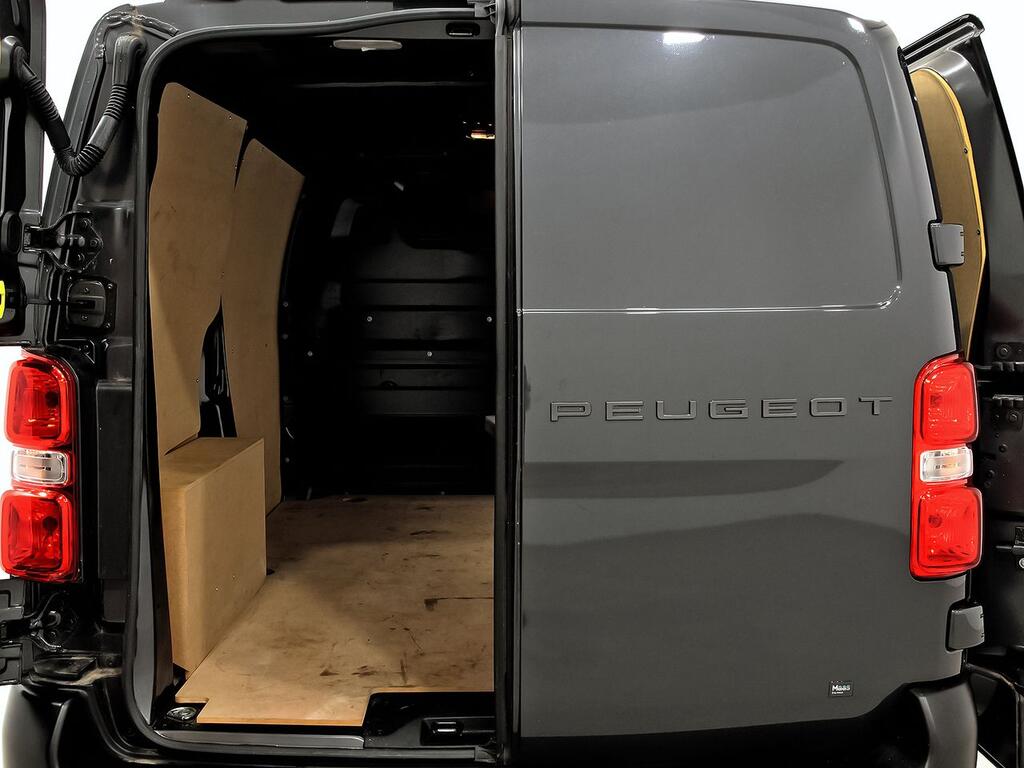 Peugeot Expert FG 1.5 BLUEHDI 120 STANDARD 4P 35
