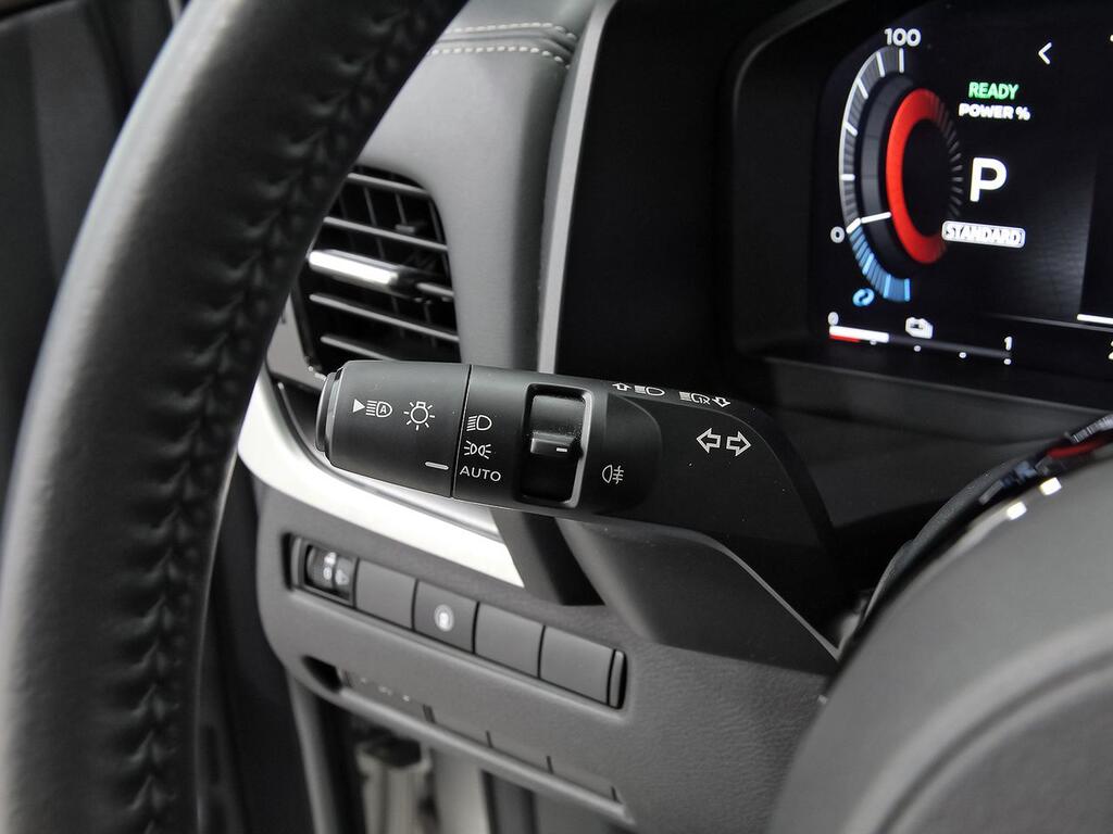 Nissan X-Trail 5pl 1.5 e-4ORCE 158kW 4x4 A/T N-Connecta 15