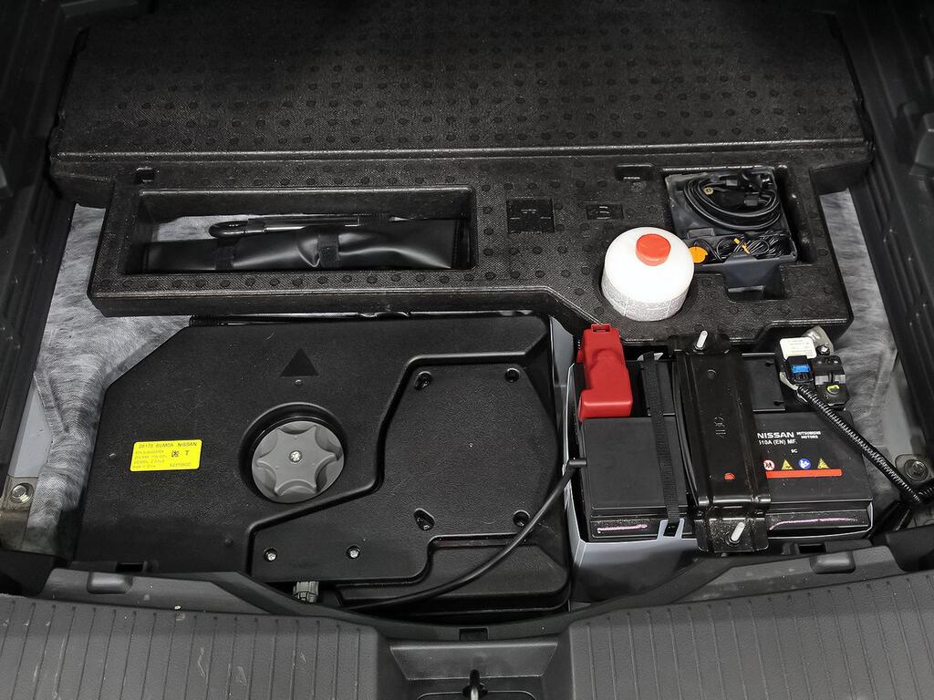 Nissan X-Trail 5pl 1.5 e-4ORCE 158kW 4x4 A/T N-Connecta 38