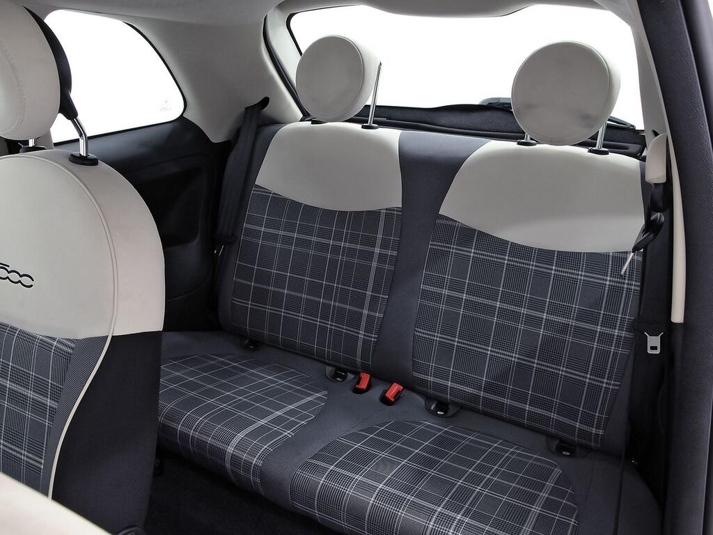 Fiat 500 Lounge 1.0 6v GSE 52KW (70 CV) 9