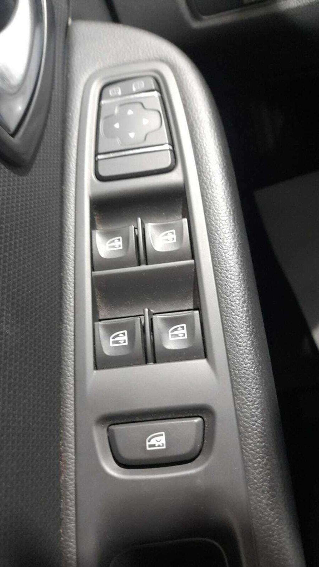 Renault Clio Limited Energy dCi 66kW (90CV) 22