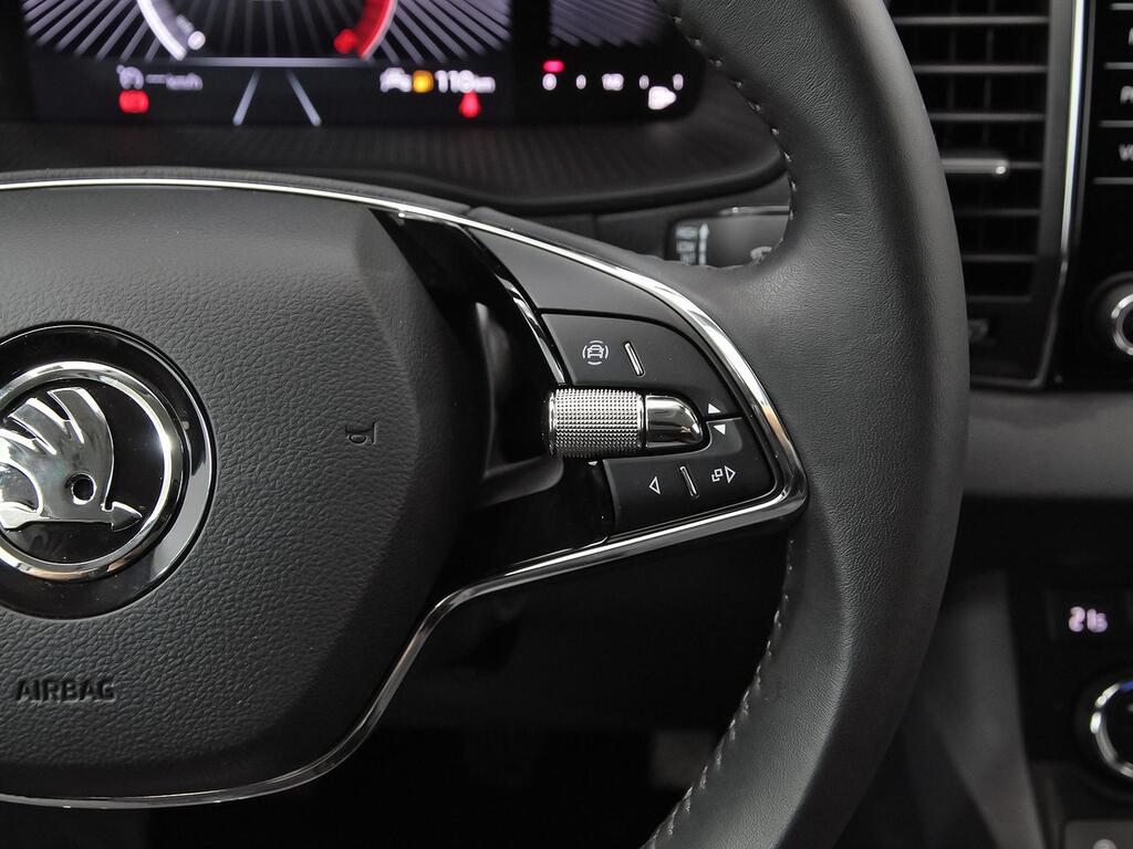 Skoda Karoq 1.0 TSI 81kW (110CV) Selection 16