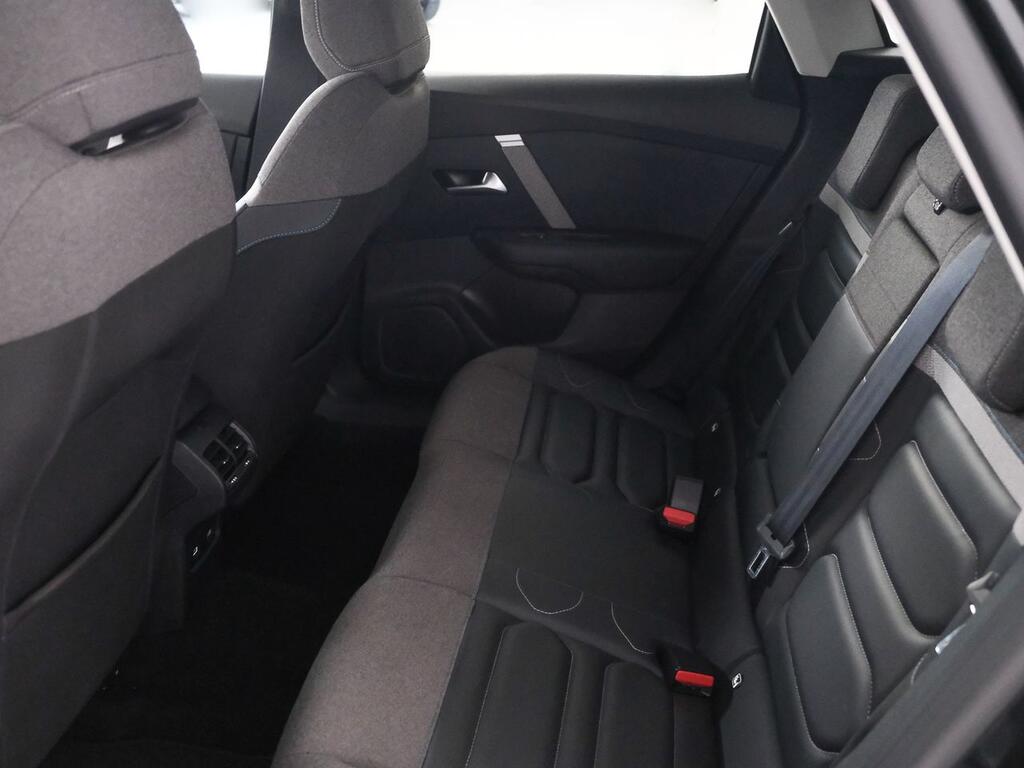 Citroën C4 PureTech 130 S&S 6v Shine 10