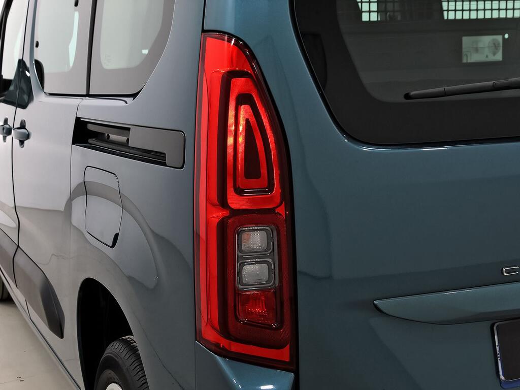 Opel Combo Cargo 1.5 TD 100 LIFE BUSINESS EDIT. PLUS 5P (N1) 33