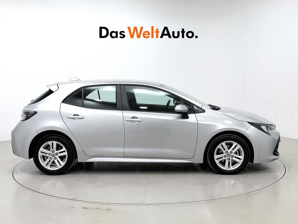 Toyota Corolla 1.8 125H ACTIVE TECH E-CVT 3