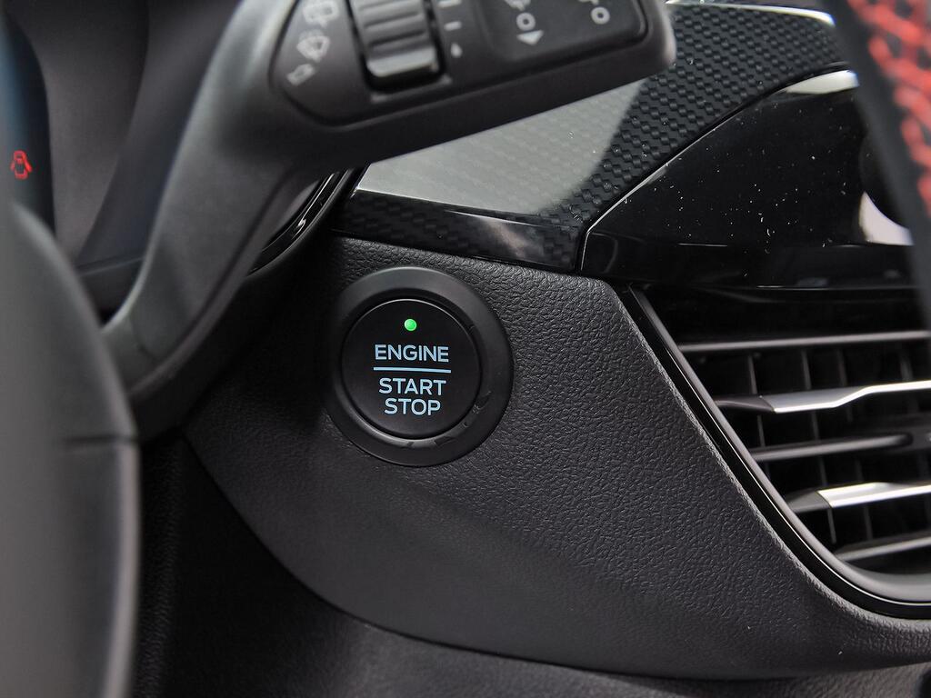 Ford Kuga ST-Line 1.5T EcoBoost 110kW (150CV) 22
