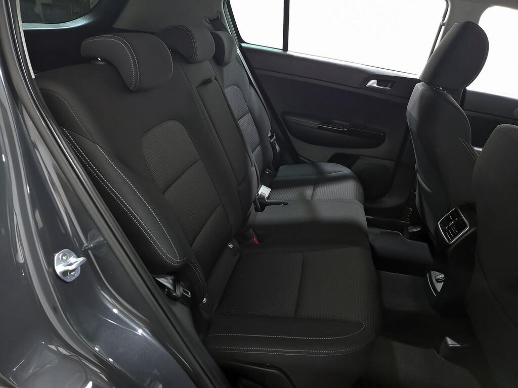 Kia Sportage 1.6 MHEV Drive Plus 100kW (136CV) 4x2 8