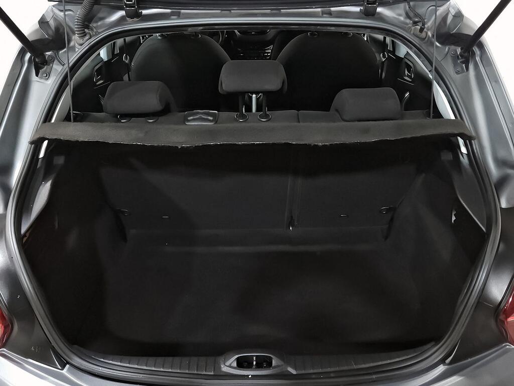 Peugeot 208 5P ALLURE 1.2L PureTech 60KW (82CV) 9