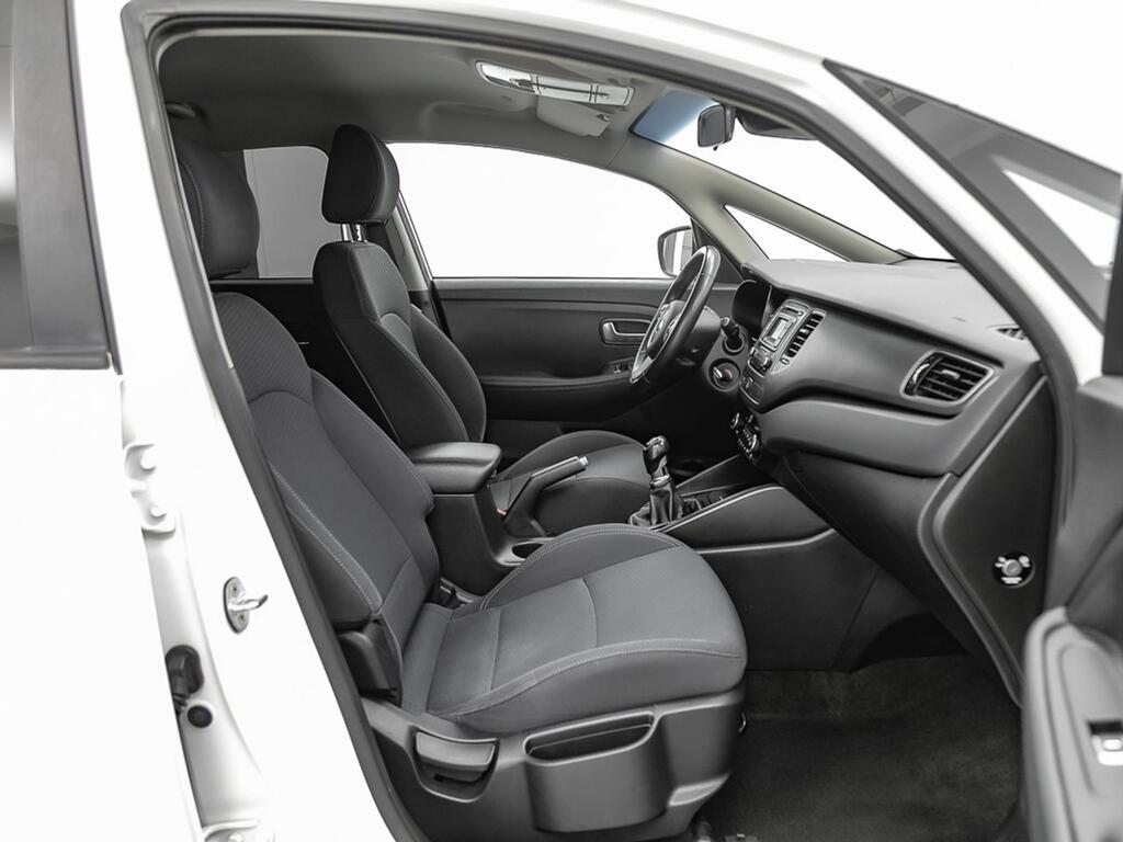 Kia Carens 1.6 GDi 99kW (135CV) Drive 7