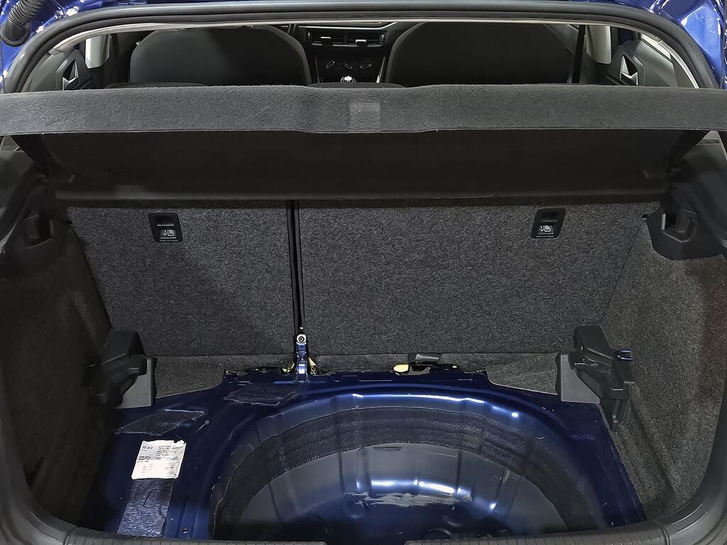 Volkswagen Polo Advance 1.0 TSI 70kW (95CV) 29