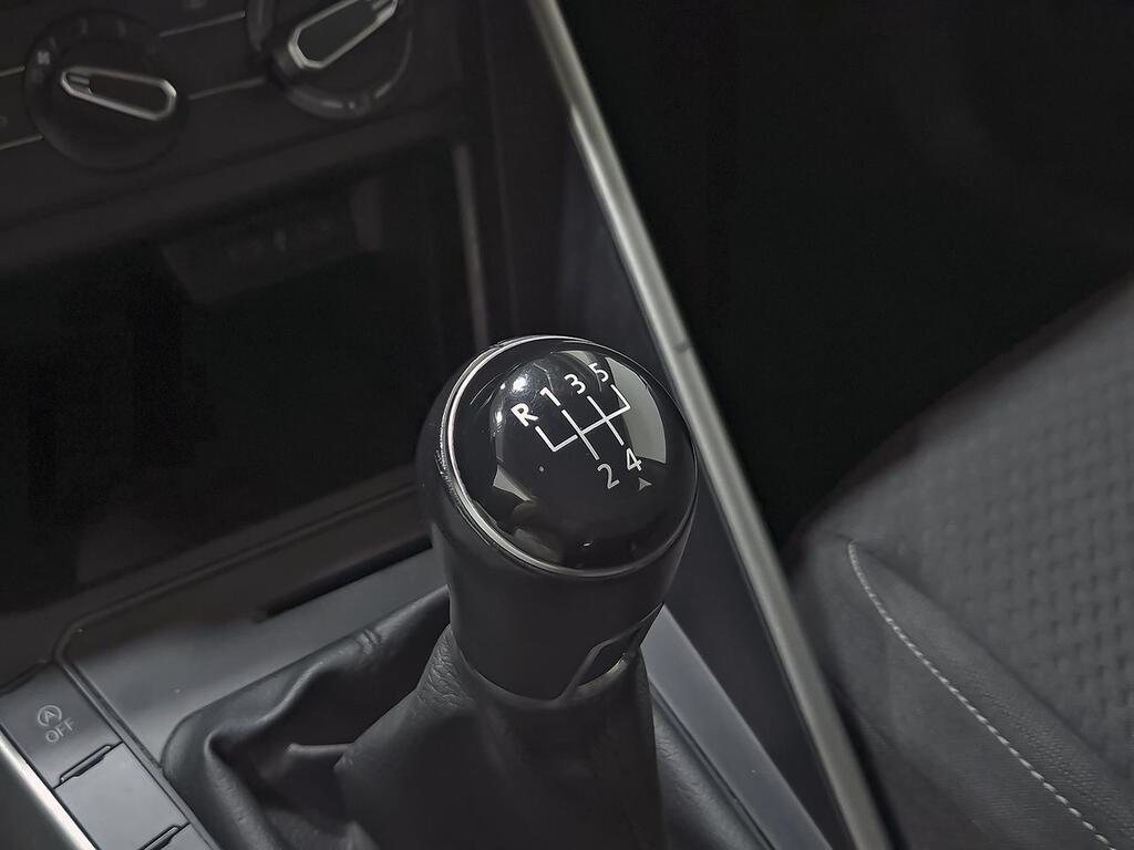 Volkswagen Polo Advance 1.0 TSI 70kW (95CV) 25