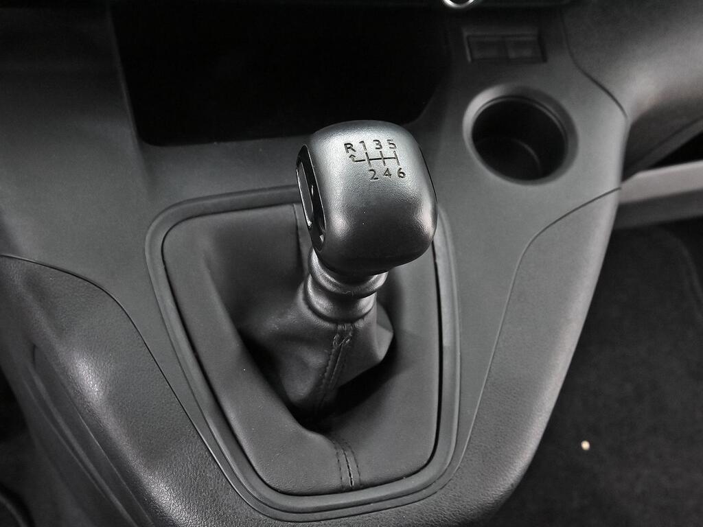 Peugeot Partner FG 1.5 BLUEHDI 100 STANDARD 4P 600KG 29