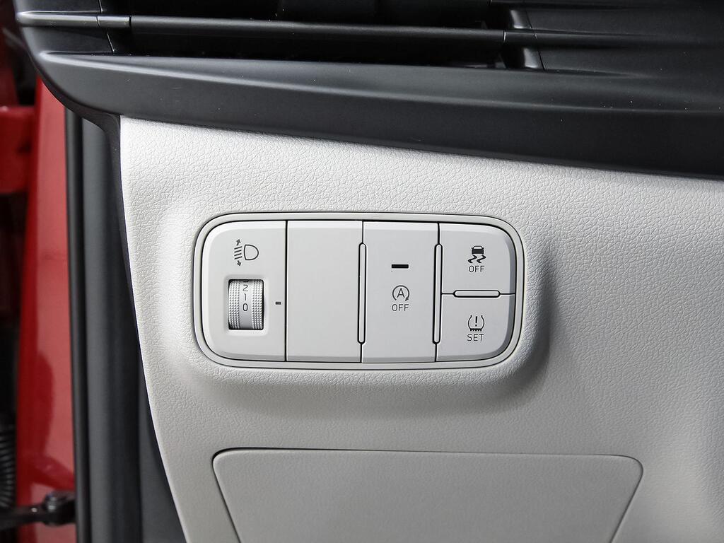 Hyundai i20 1.0 TGDI 74kW (100CV) 48V Tecno 11