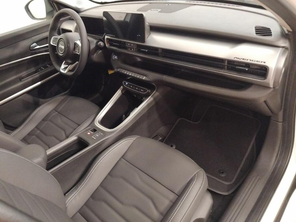 Jeep Avenger BEV 115kW (156CV) Summit 19