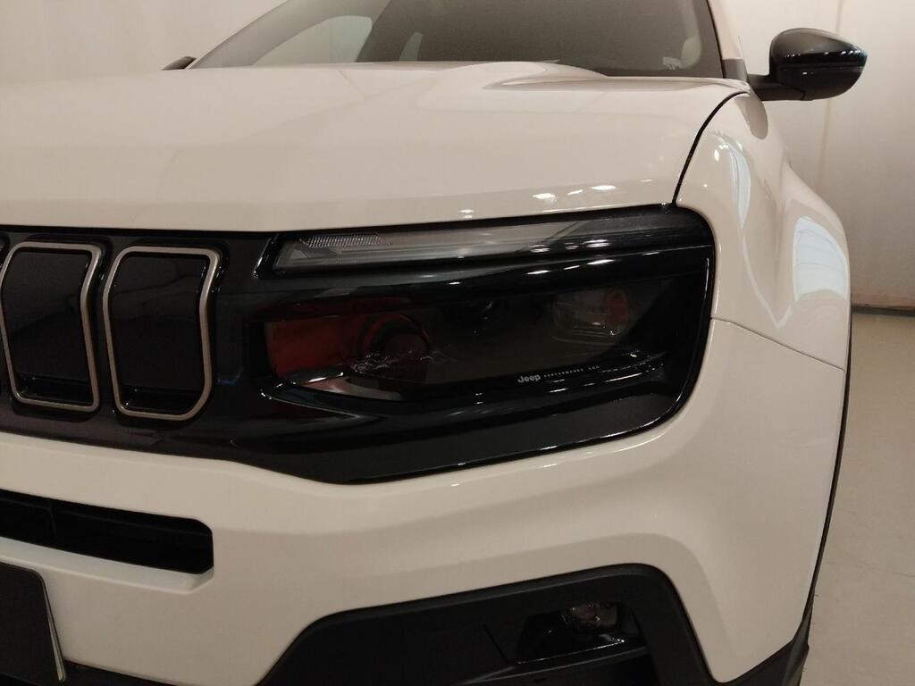 Jeep Avenger BEV 115kW (156CV) Summit 3