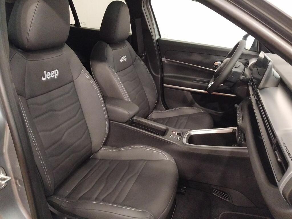 Jeep Avenger BEV 115kW (156CV) Summit 19