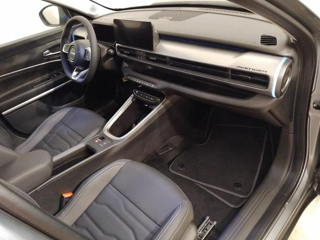 Jeep Avenger BEV 115kW (156CV) Summit 18