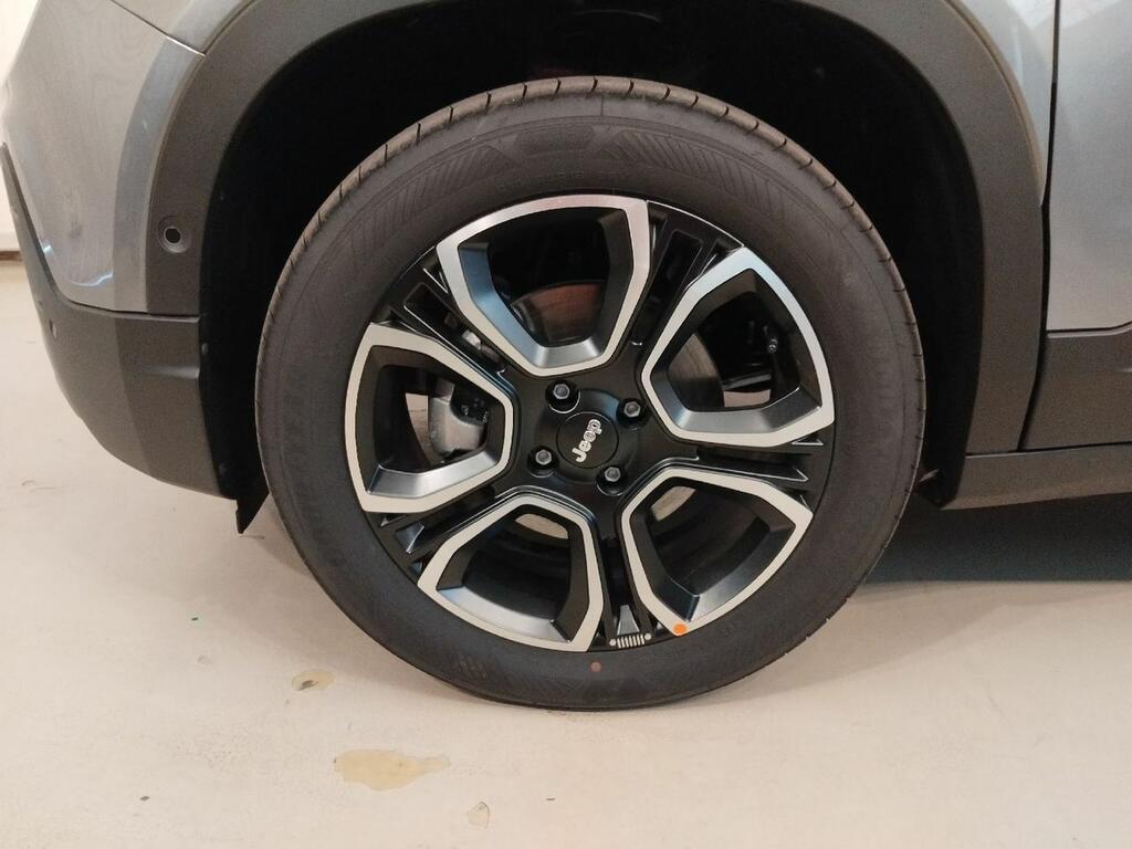 Jeep Avenger BEV 115kW (156CV) Summit 5