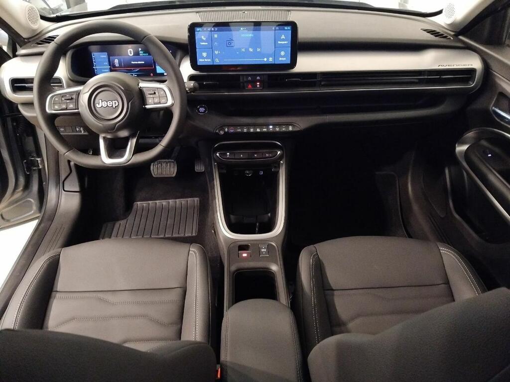 Jeep Avenger BEV 115kW (156CV) Summit 12