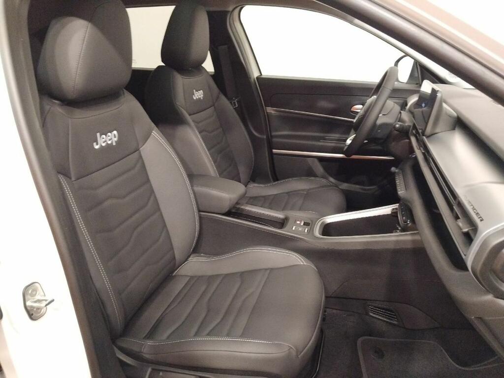 Jeep Avenger BEV 115kW (156CV) Summit 20