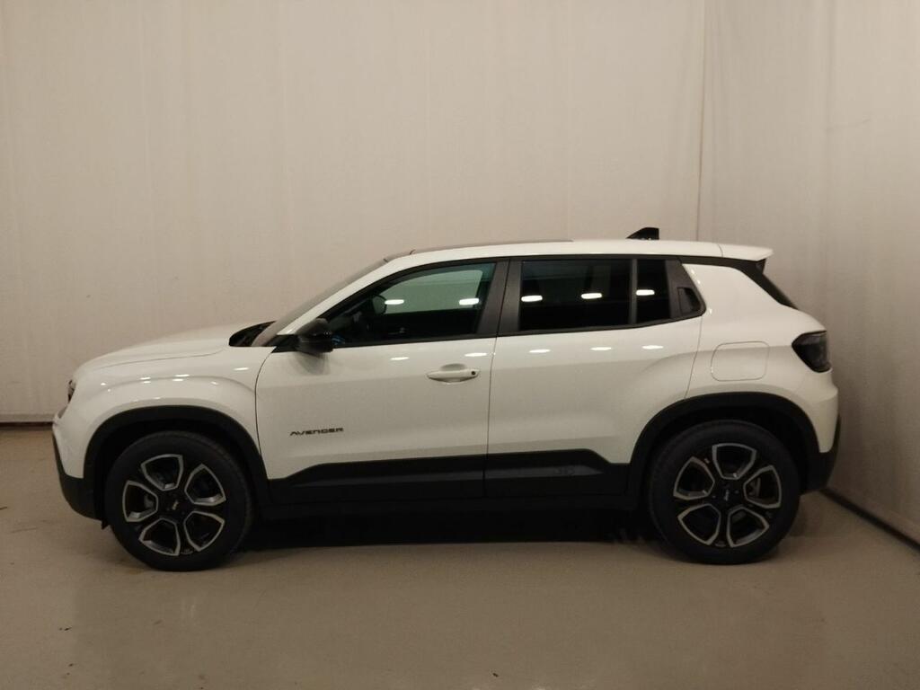 Jeep Avenger BEV 115kW (156CV) Summit 6
