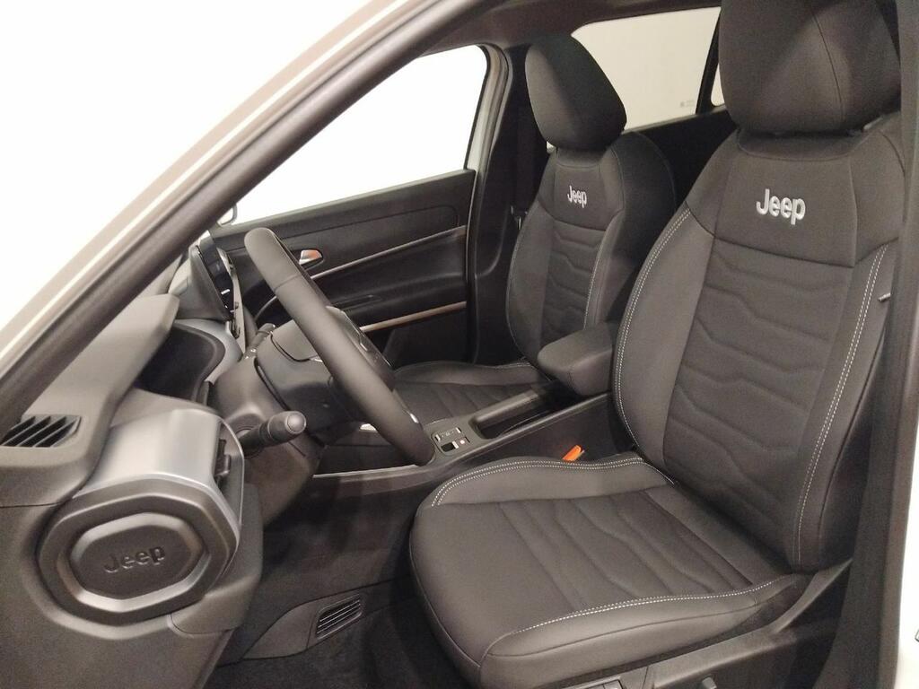 Jeep Avenger BEV 115kW (156CV) Summit 7