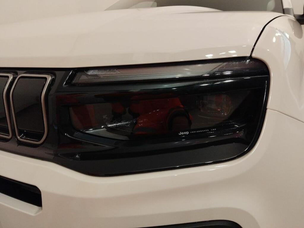 Jeep Avenger BEV 115kW (156CV) Summit 3