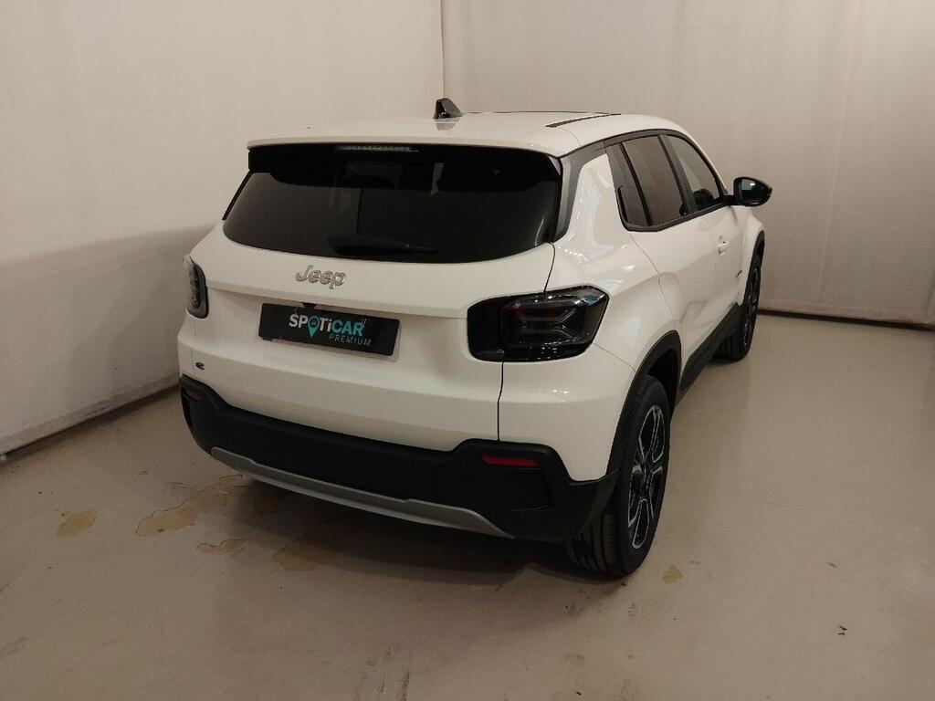 Jeep Avenger BEV 115kW (156CV) Summit 17