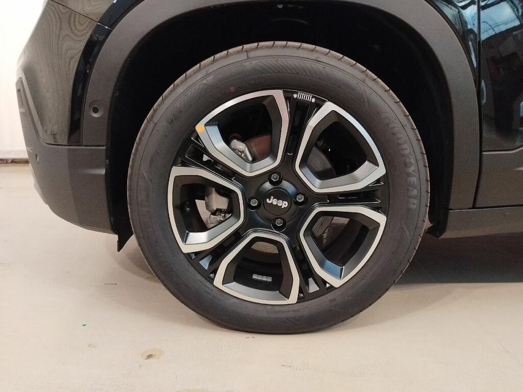 Jeep Avenger BEV 115kW (156CV) Summit 8