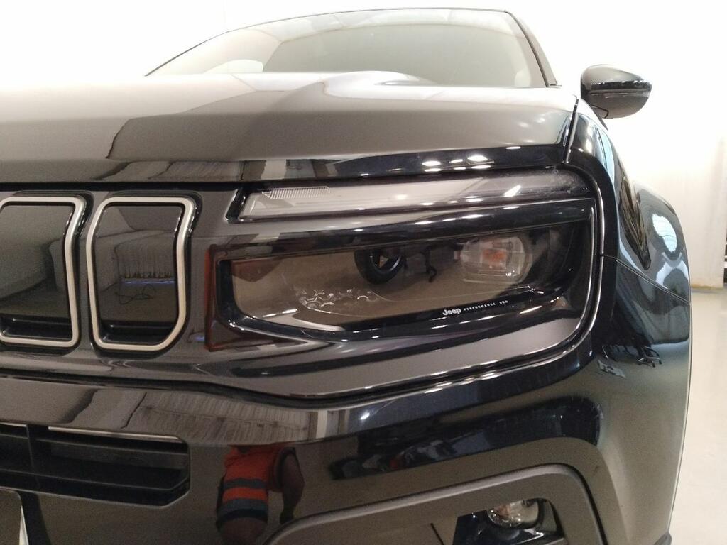 Jeep Avenger BEV 115kW (156CV) Summit 3