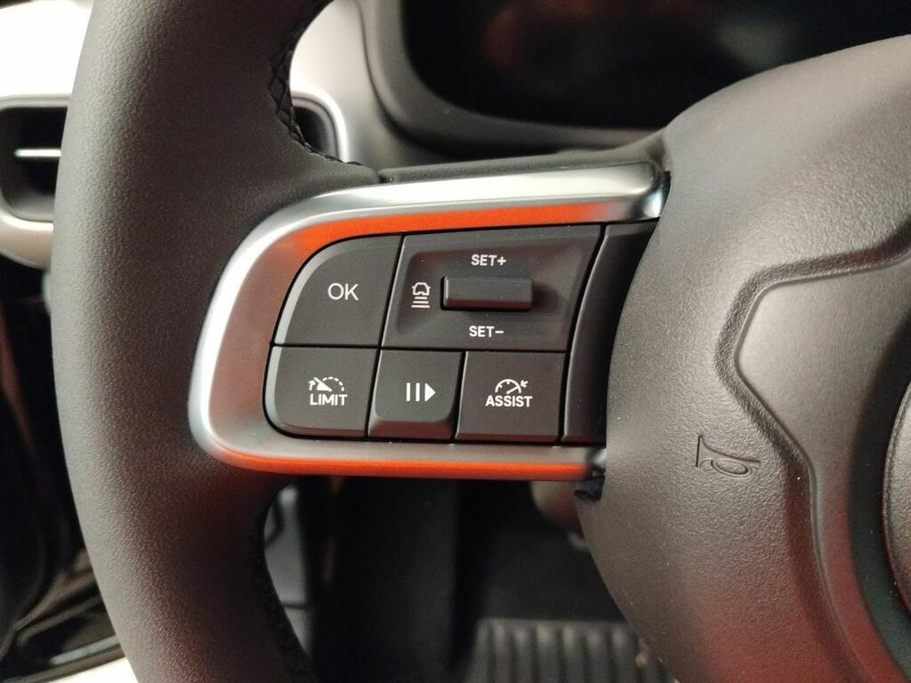 Jeep Avenger BEV 115kW (156CV) Summit 17