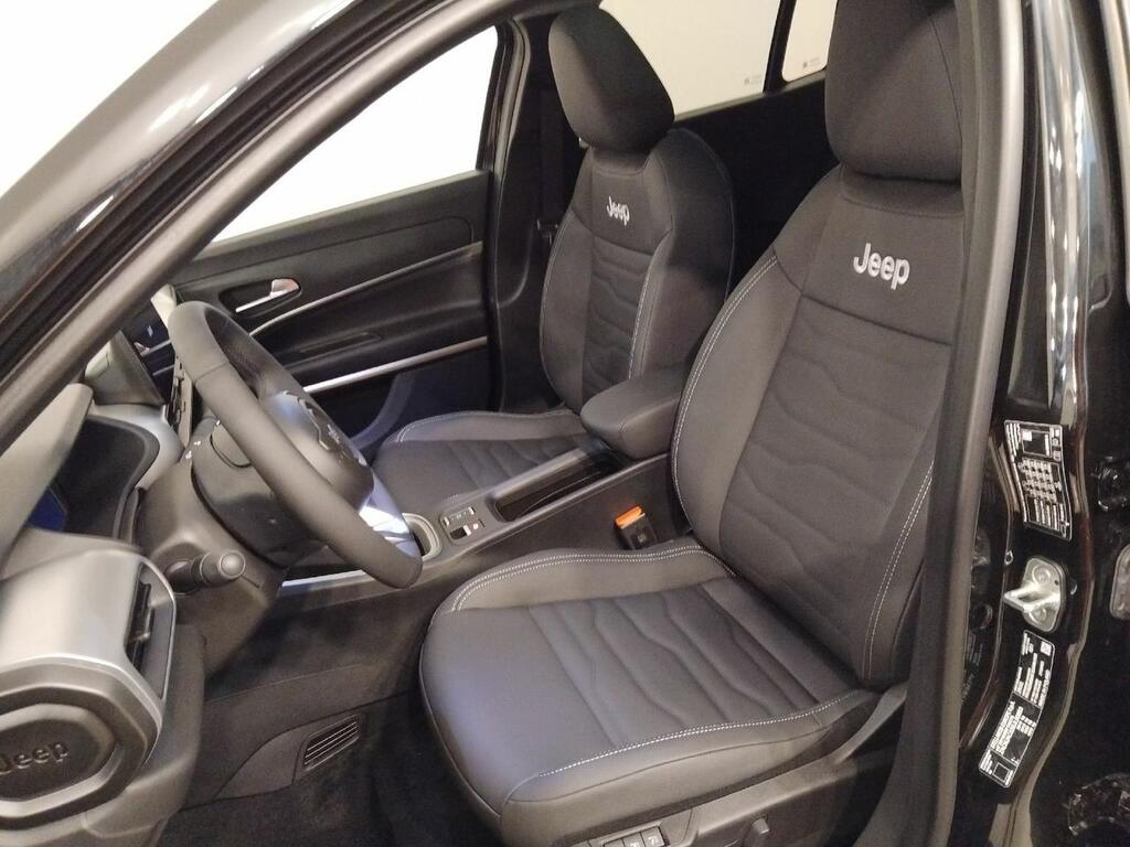 Jeep Avenger BEV 115kW (156CV) Summit 7