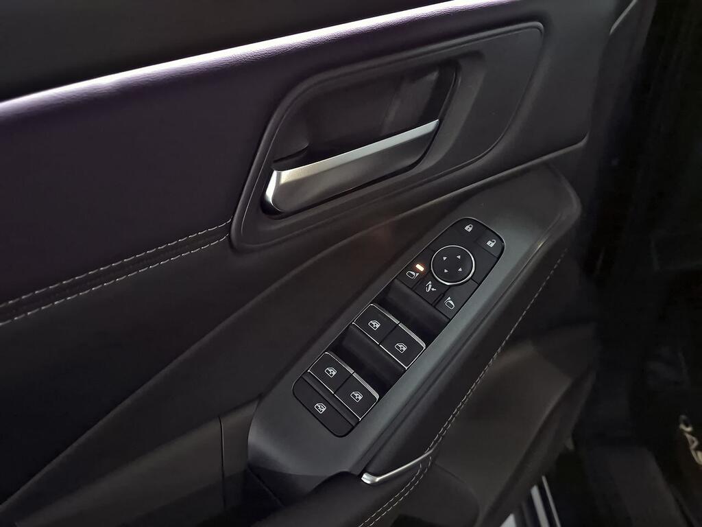 Nissan Qashqai DIG-T 117kW CVT N-Connecta 11