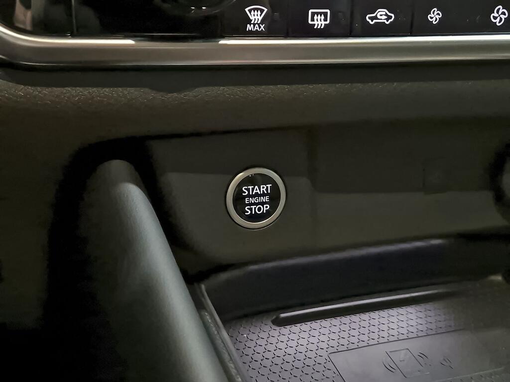Nissan Qashqai DIG-T 117kW CVT N-Connecta 25
