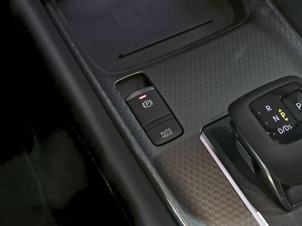 Nissan Qashqai DIG-T 117kW CVT N-Connecta 27