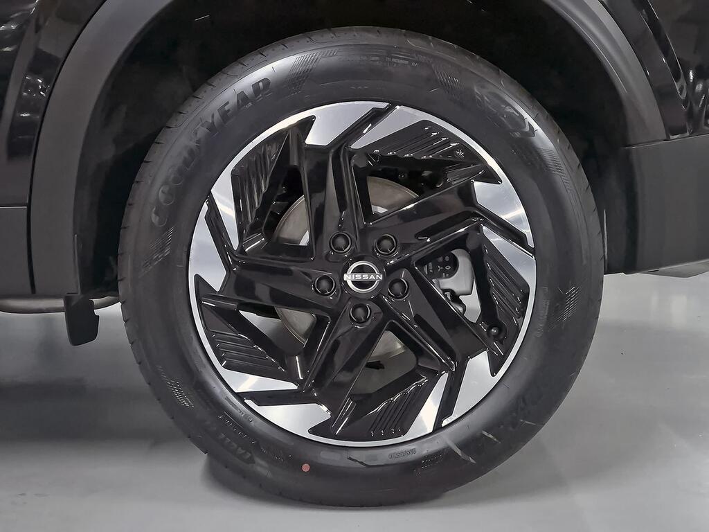 Nissan Qashqai DIG-T 117kW CVT N-Connecta 10
