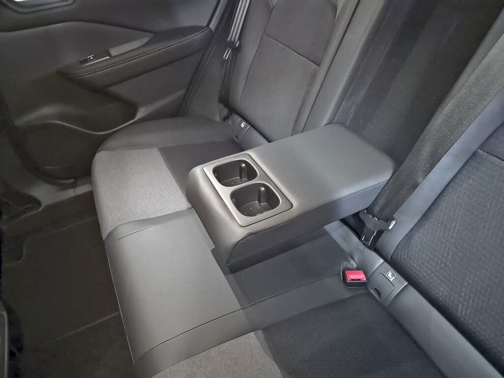 Nissan Qashqai DIG-T 117kW CVT N-Connecta 33