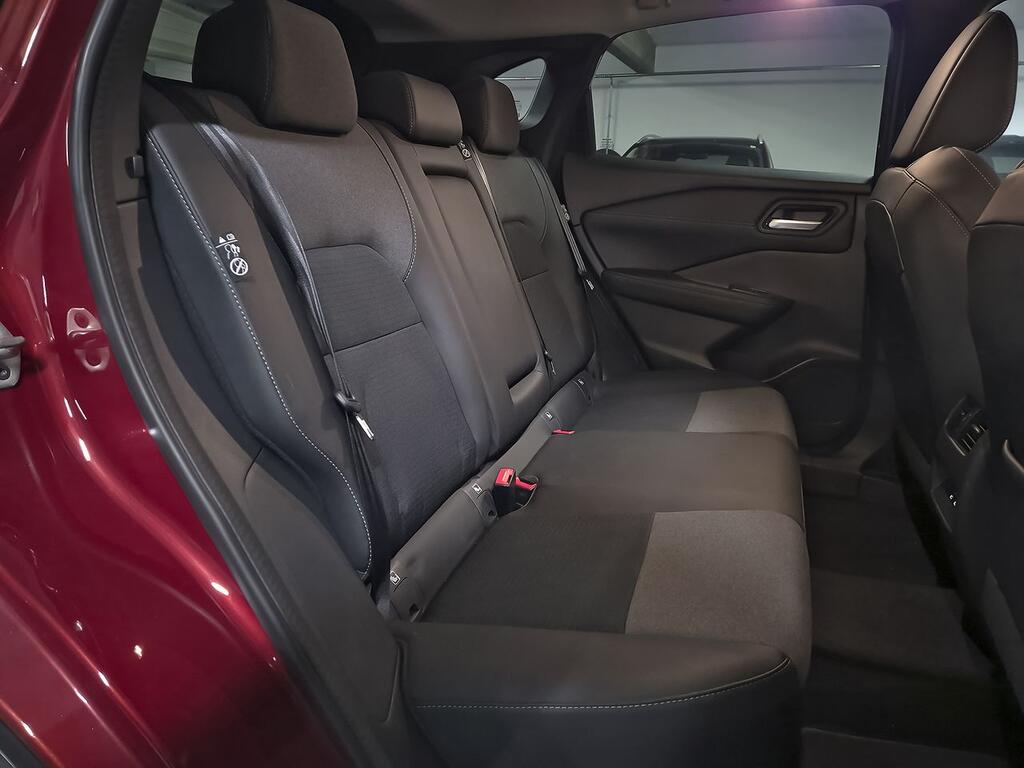 Nissan Qashqai DIG-T 103kW N-Connecta 8