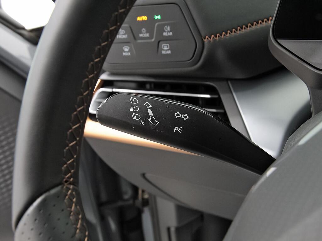 Cupra Born 170kW (231 CV) 58kWh E-Boost Pack 13