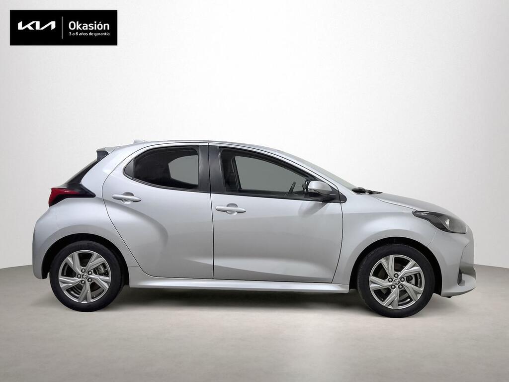 Toyota Yaris 1.5 120H Active Plus 3