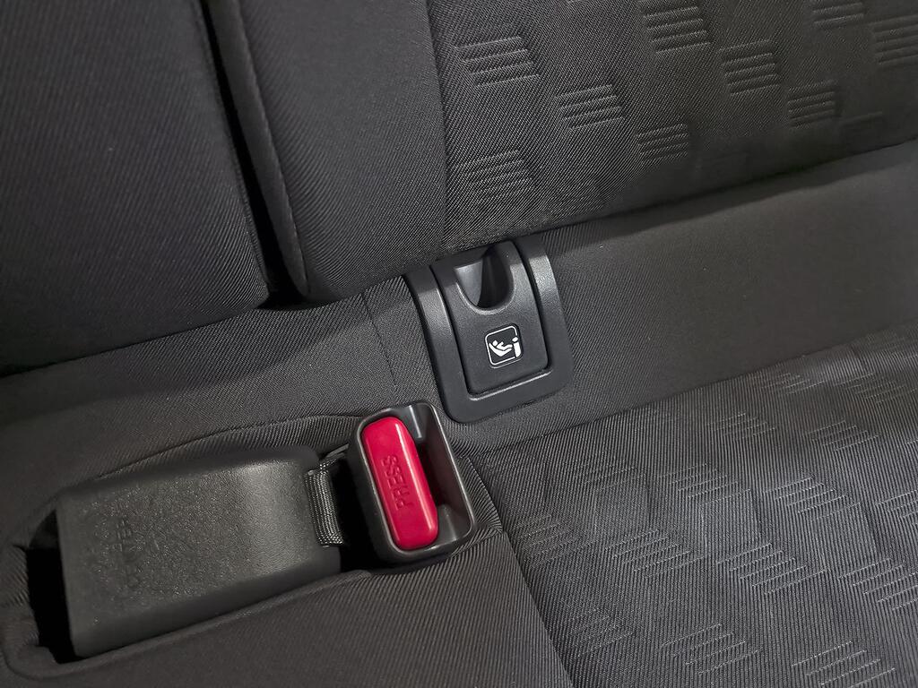 Toyota Yaris 1.5 120H Active Plus 29