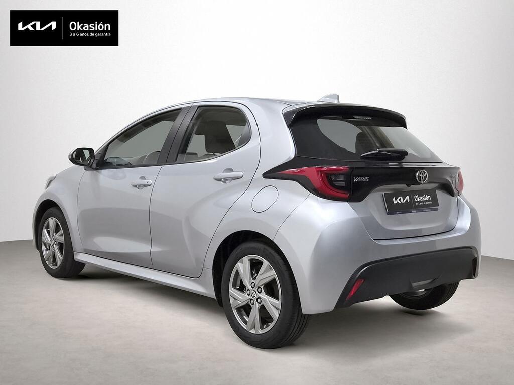 Toyota Yaris 1.5 120H Active Plus 2